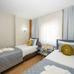 Hotel Grand Ons