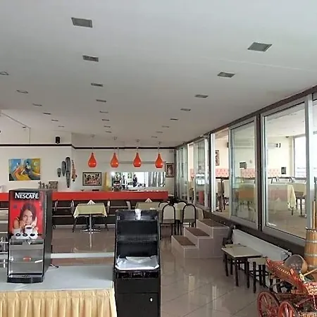 Hotell Grand Ons