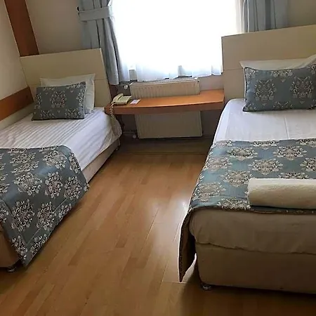 Grand Ons Hotell 3*