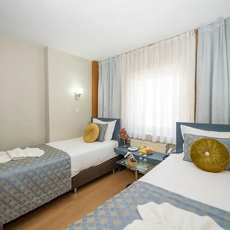 Hotel Grand Ons
