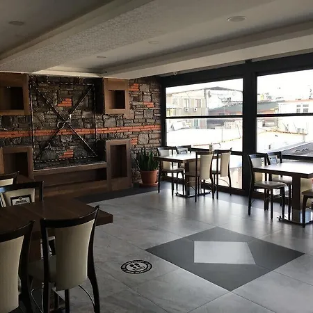 Grand Ons Hotel 3*