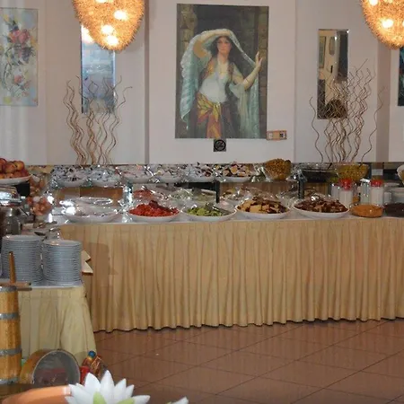 Grand Ons Hotel 3*