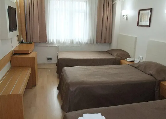 Ξενοδοχείο Grand Ons 3*